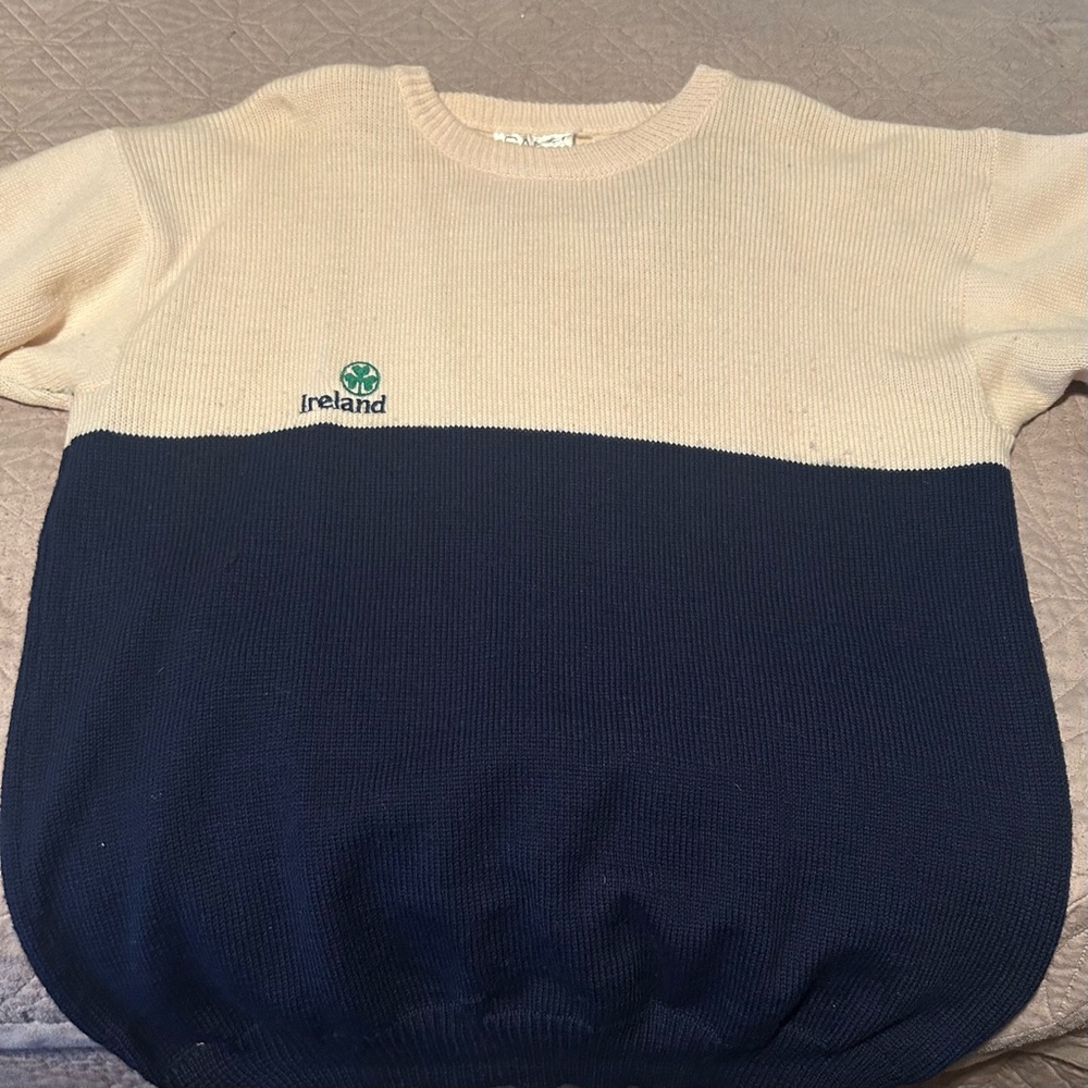 Get ready for St Patrick’s Day in Style! Ganzi sweater, Size 44 or XL